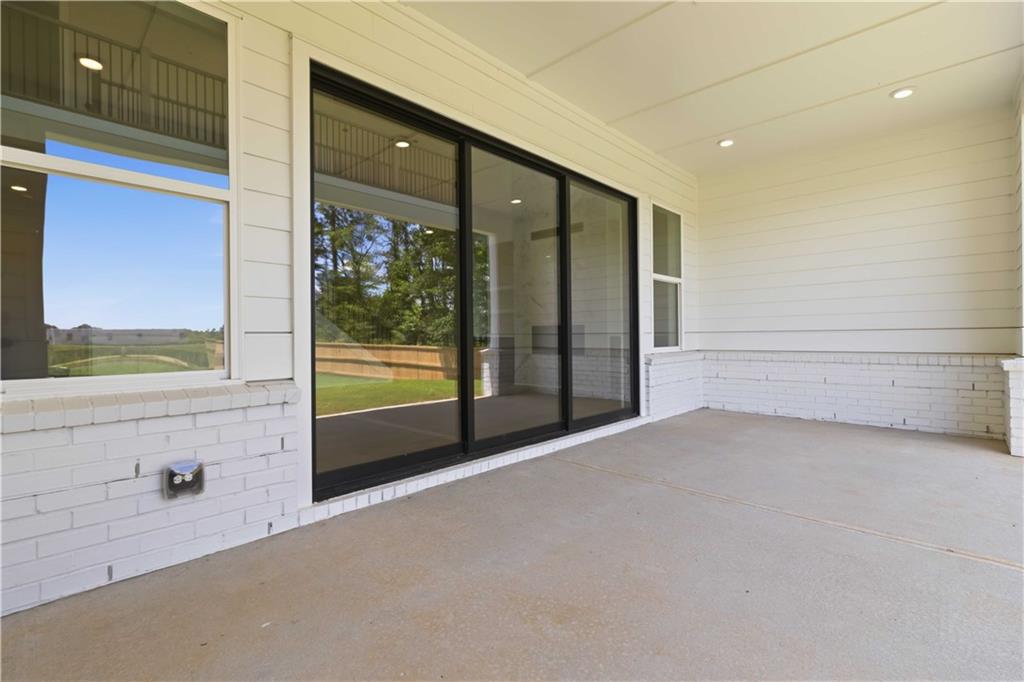 3090 Waterfront Circle