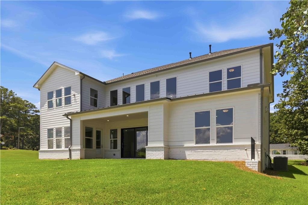 3090 Waterfront Circle