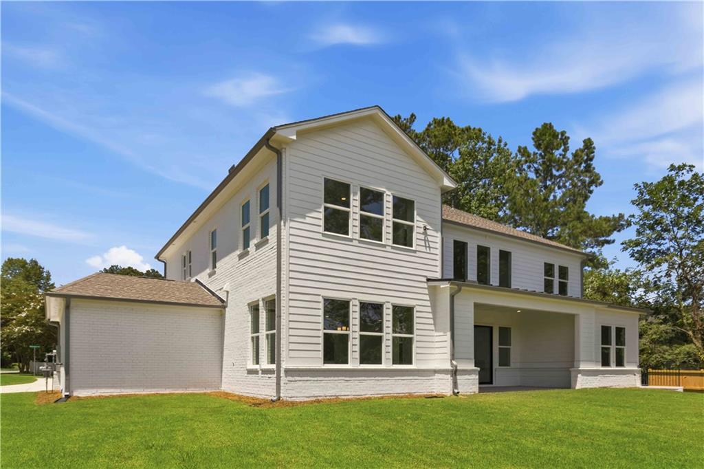 3090 Waterfront Circle