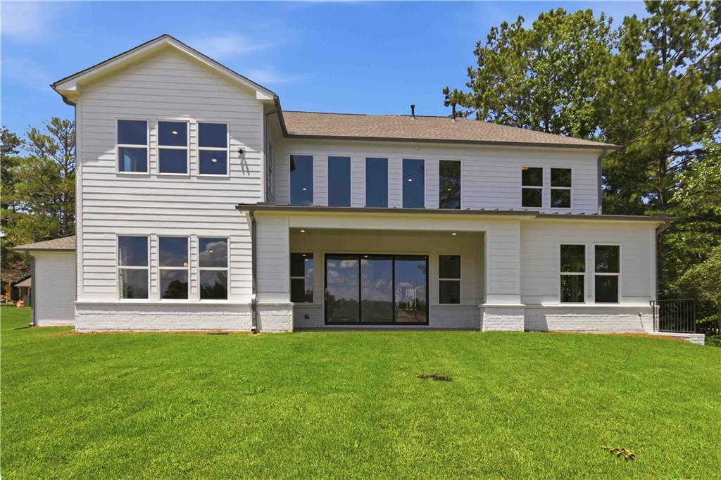 3090 Waterfront Circle