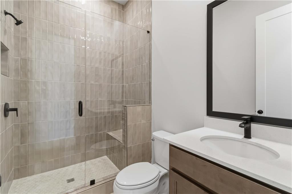 3090 Waterfront Circle