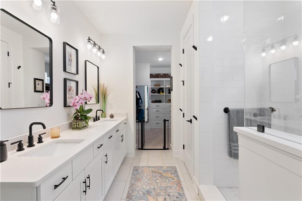 318 Carriage Glen Lane