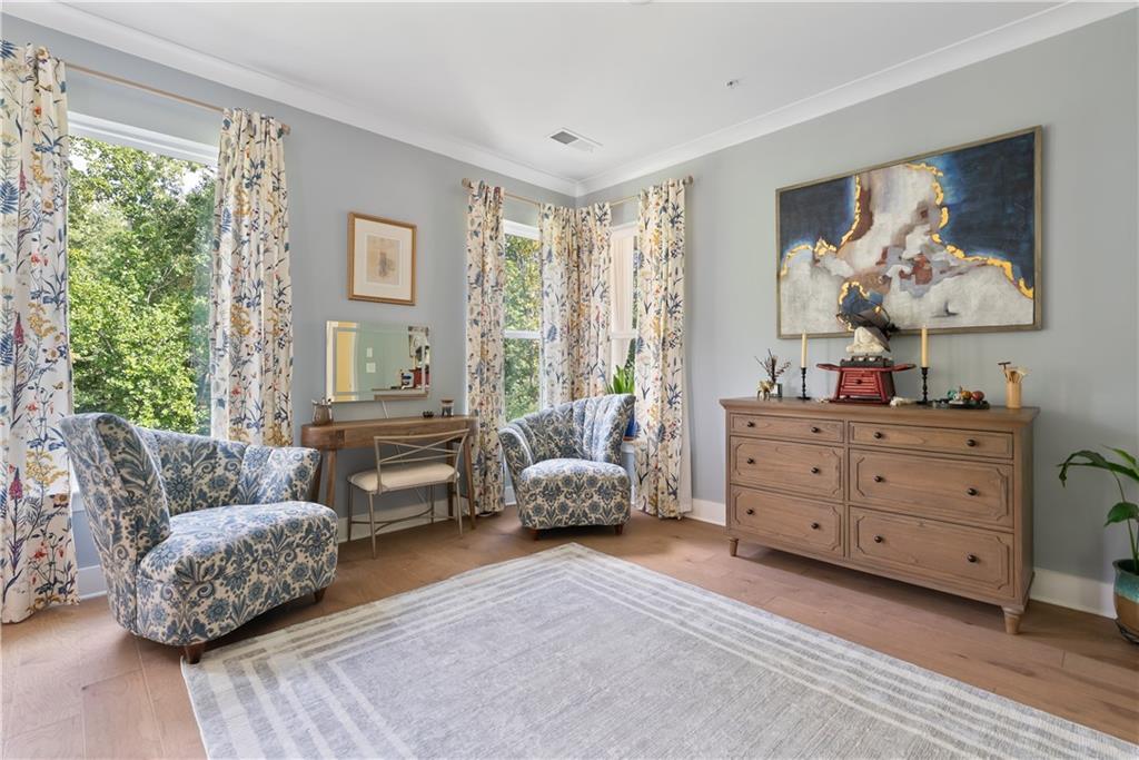 318 Carriage Glen Lane