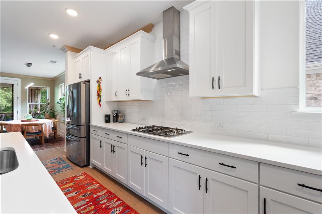318 Carriage Glen Lane