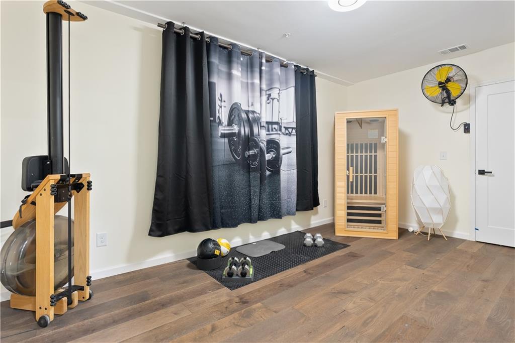 318 Carriage Glen Lane