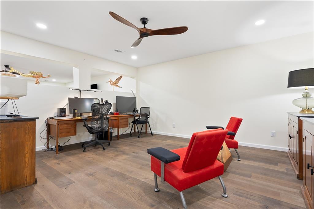 318 Carriage Glen Lane