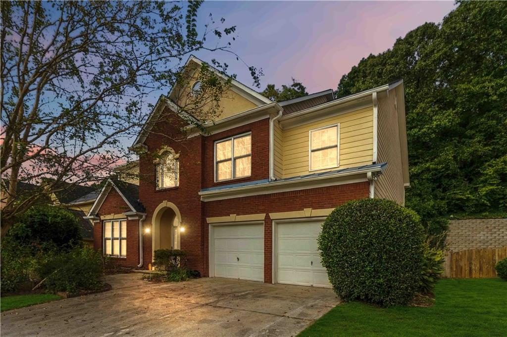 5348 Vinings Lake View SW