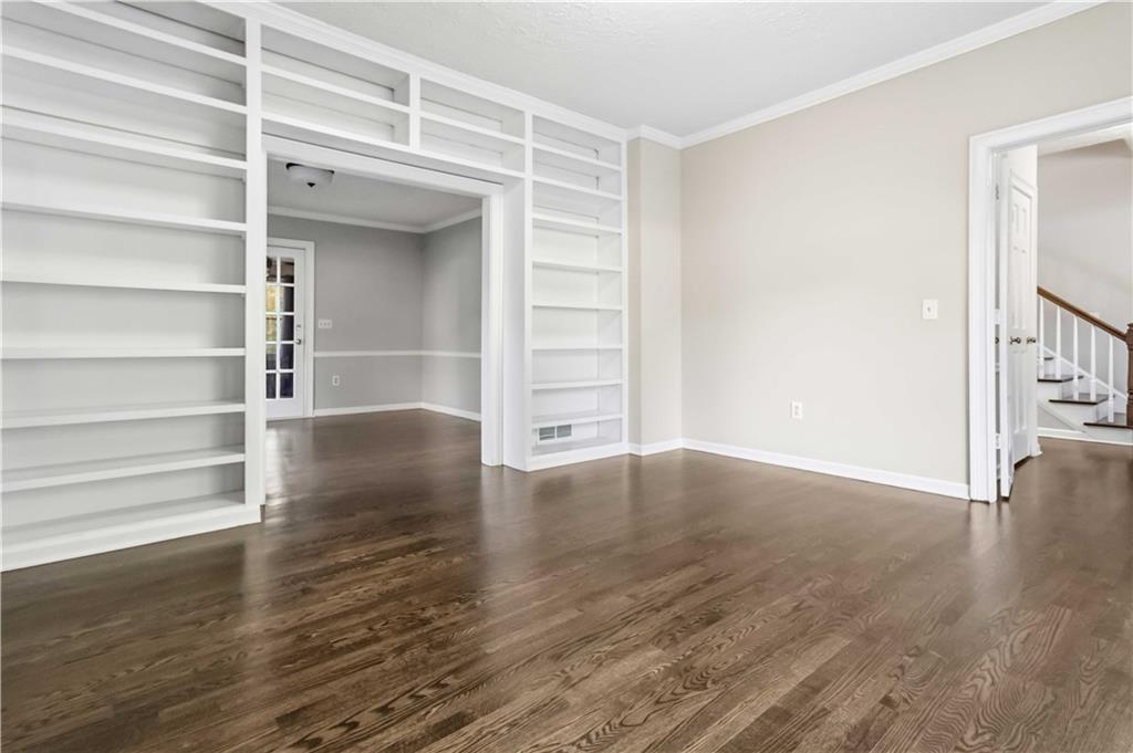 2226 Major Loring Way SW