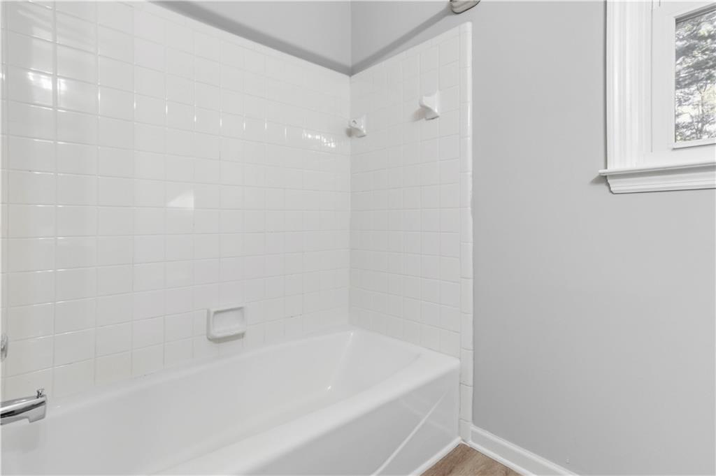 2226 Major Loring Way SW