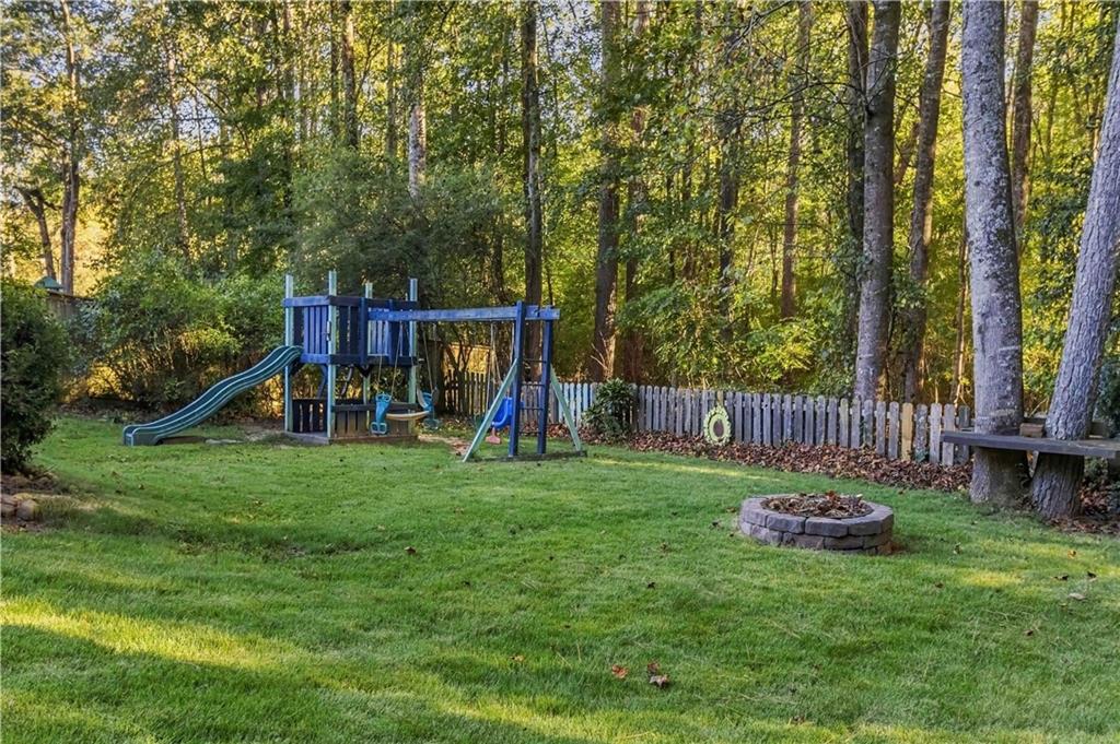 2226 Major Loring Way SW