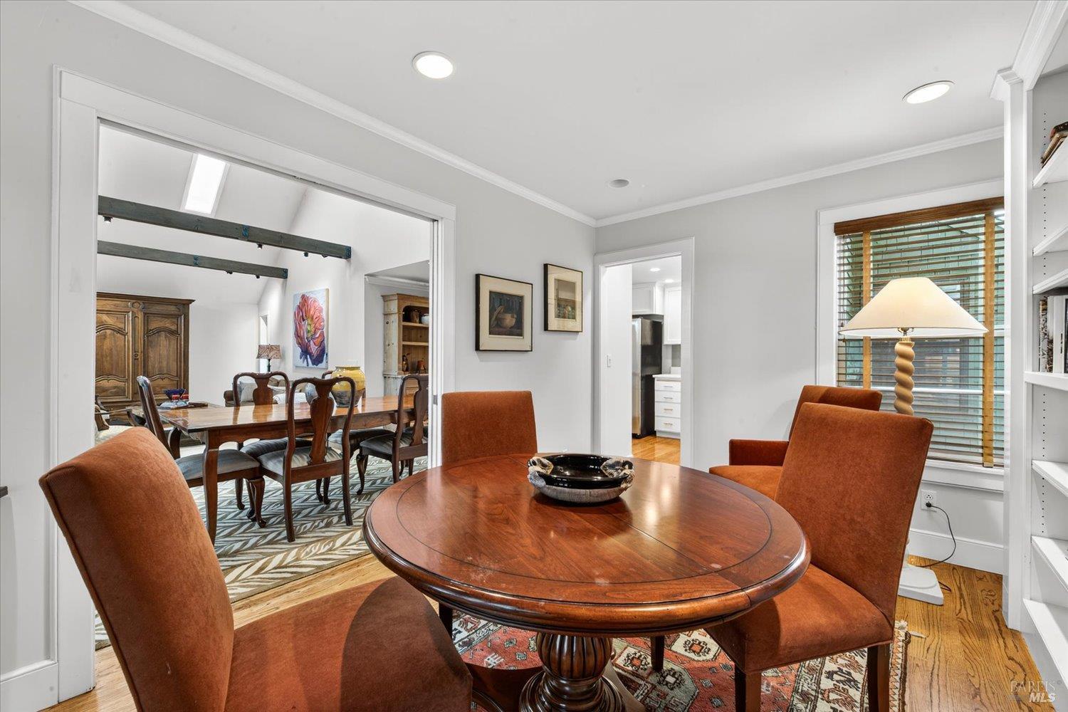 1866 Oak Circle