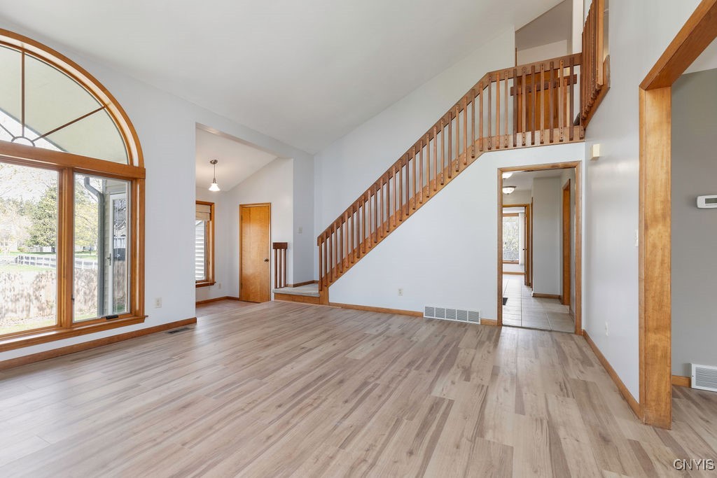 3293 Greenleafe Drive