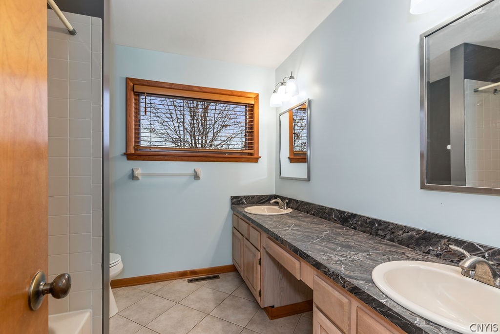 3293 Greenleafe Drive