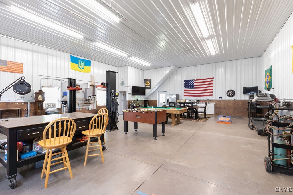 7649 Tuttle Road
