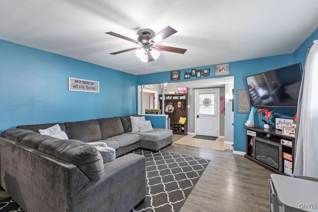 5619 Sunwood Lane