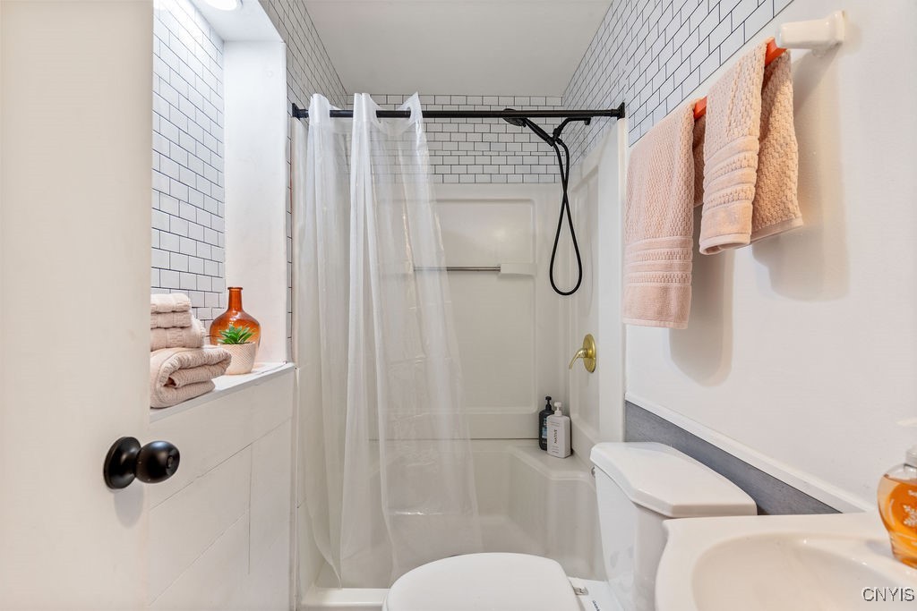 9418 Birch Tree Road