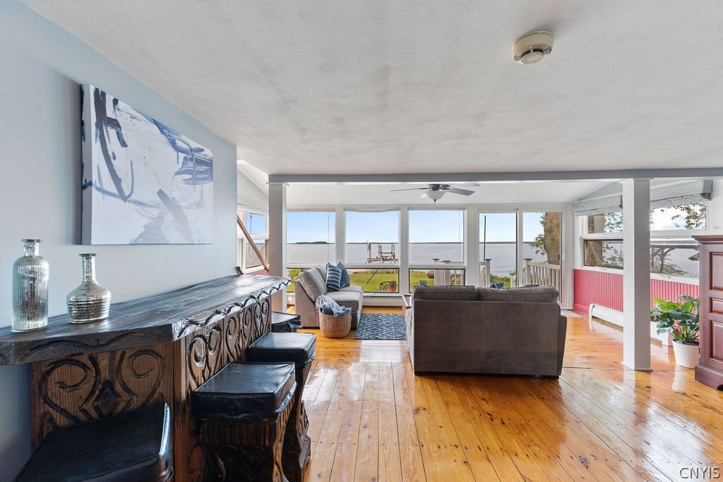 7649 Tuttle Road