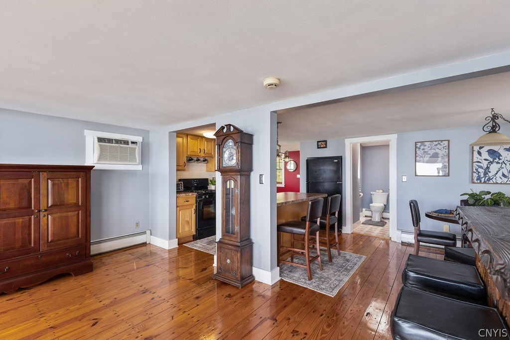 7649 Tuttle Road