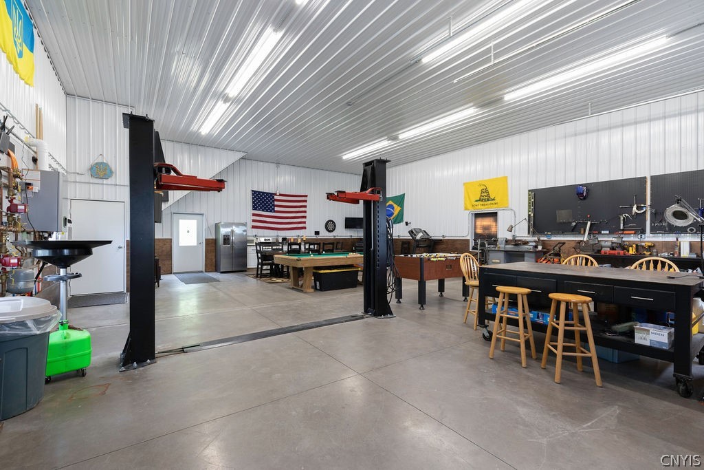 7649 Tuttle Road