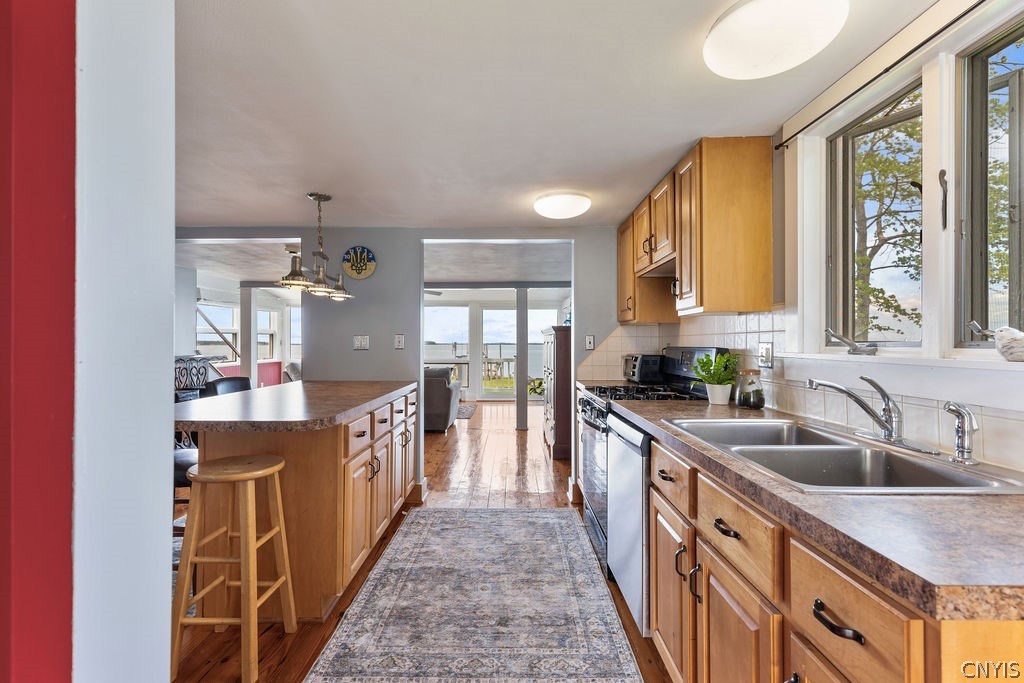 7649 Tuttle Road