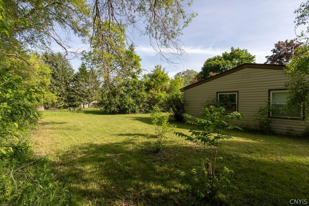 8276 Hamilton Drive