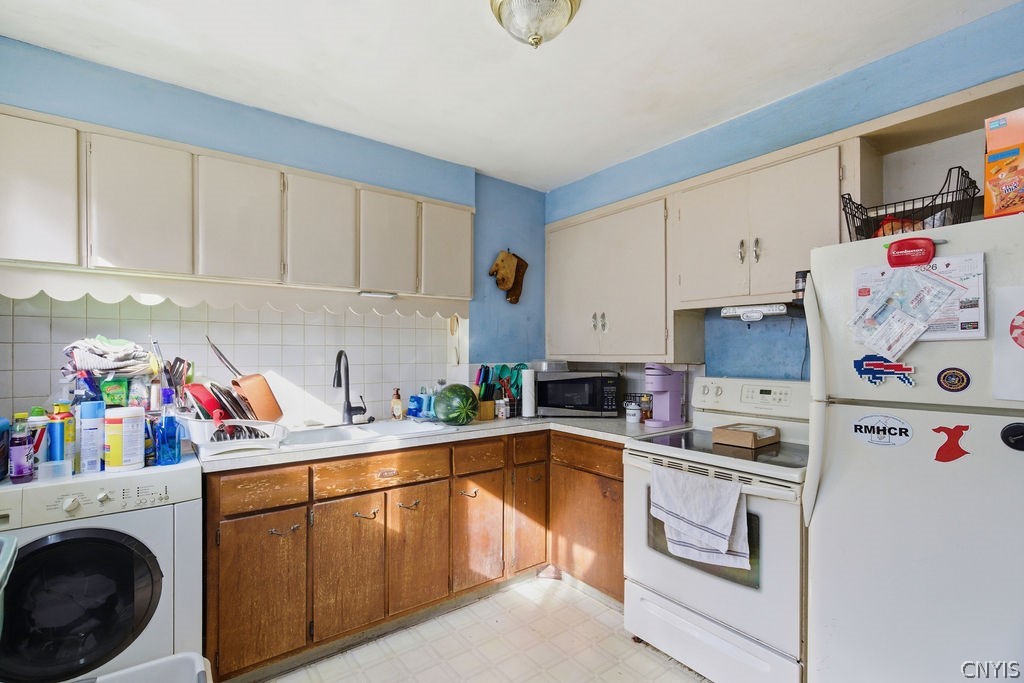 8276 Hamilton Drive