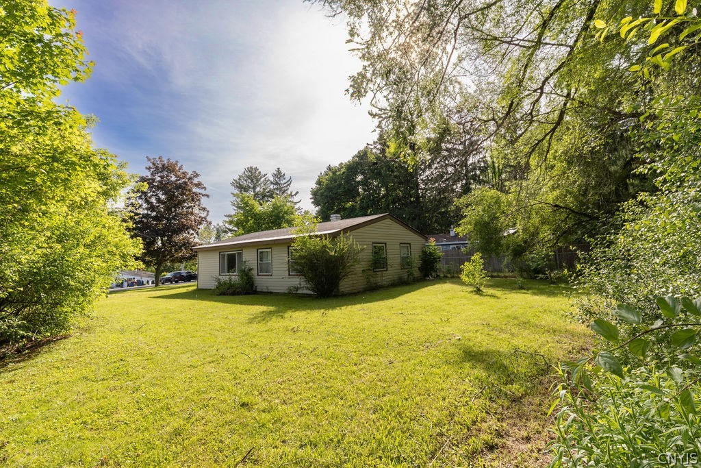 8276 Hamilton Drive