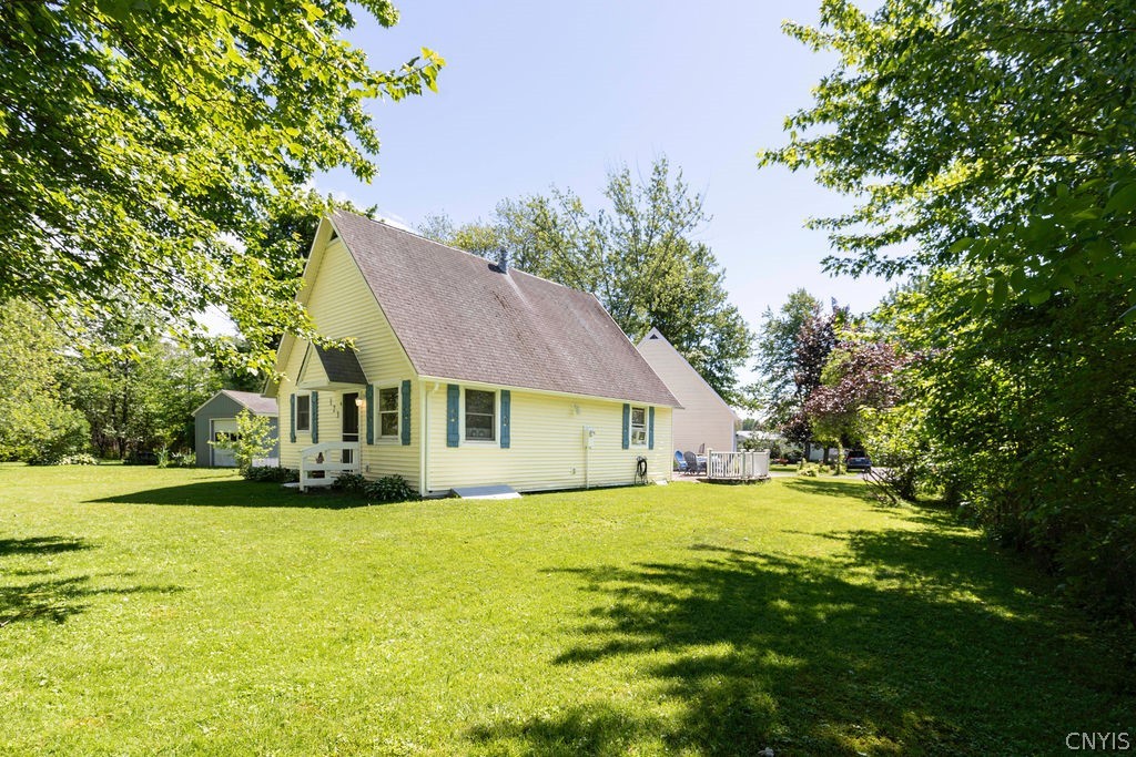 123 Larkin Street