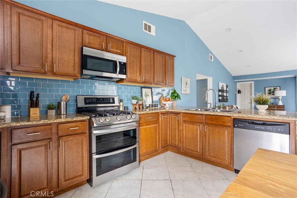 12421 Blazing Star Court