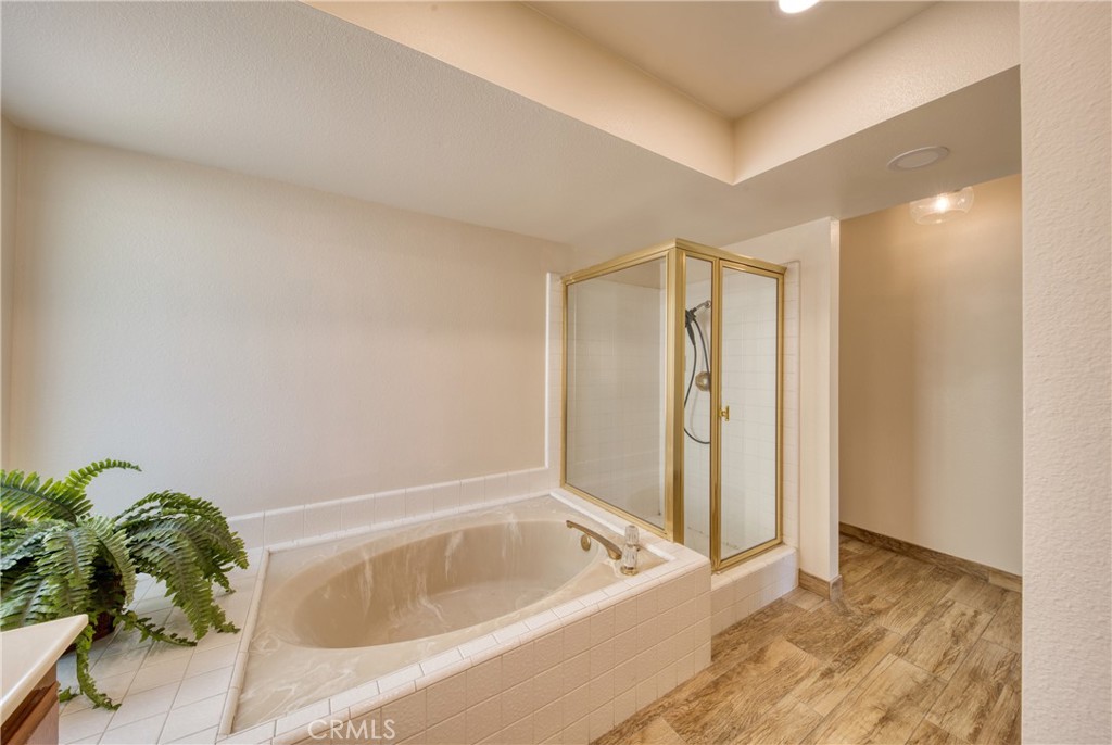 1407 Sunrise Circle N