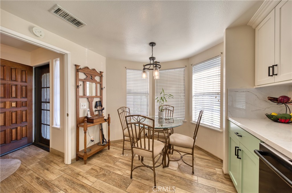 1407 Sunrise Circle N