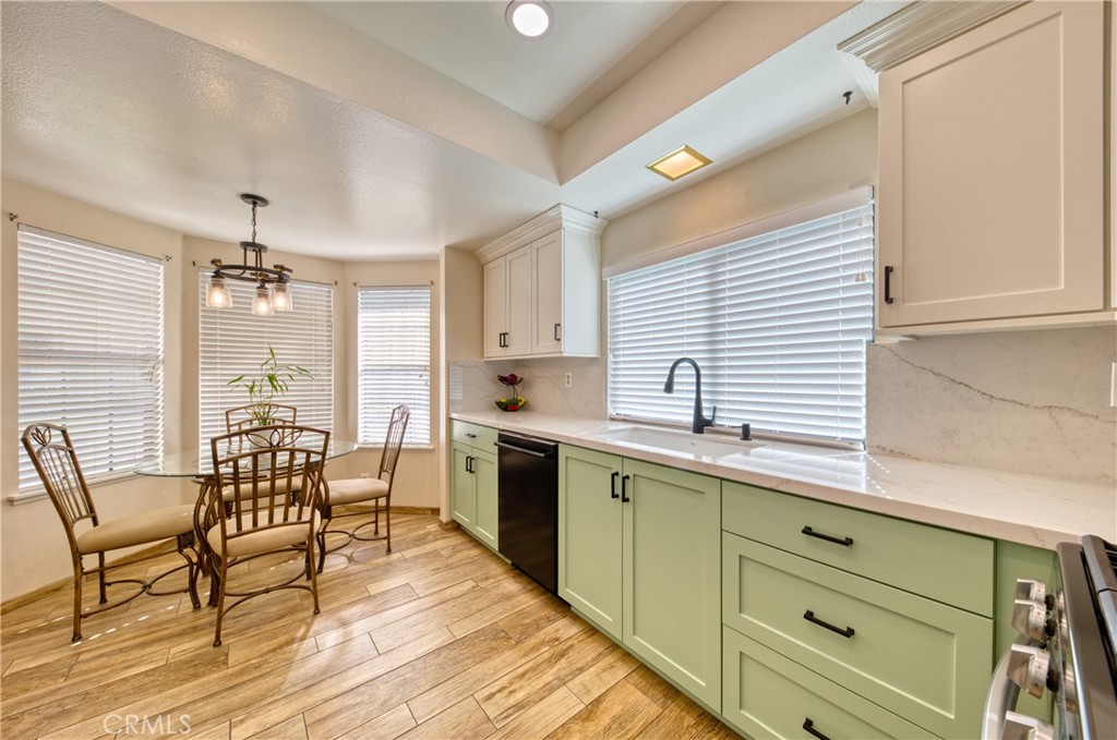 1407 Sunrise Circle N