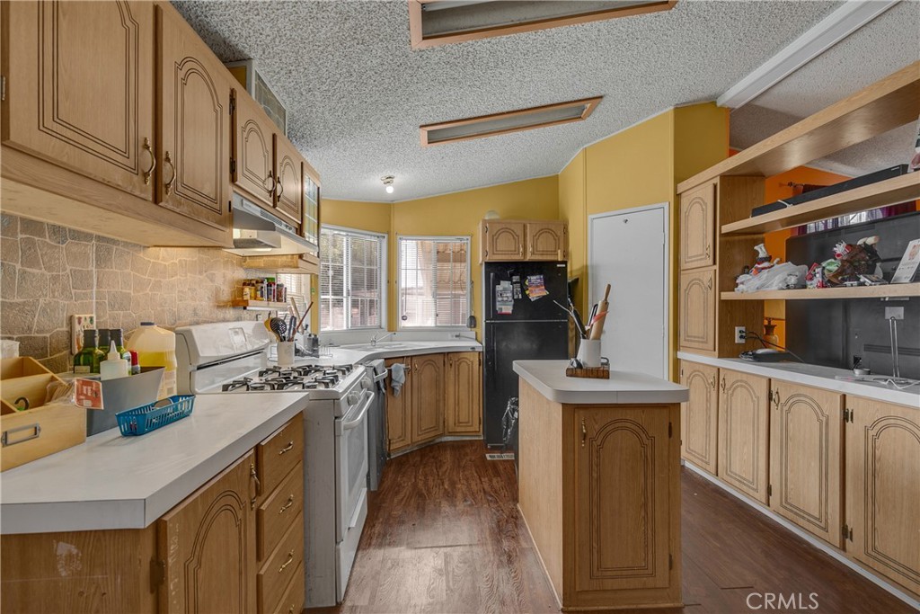 1855 Riverside Dr 264