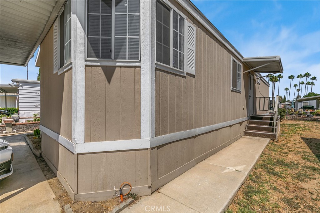 1855 Riverside Dr 264