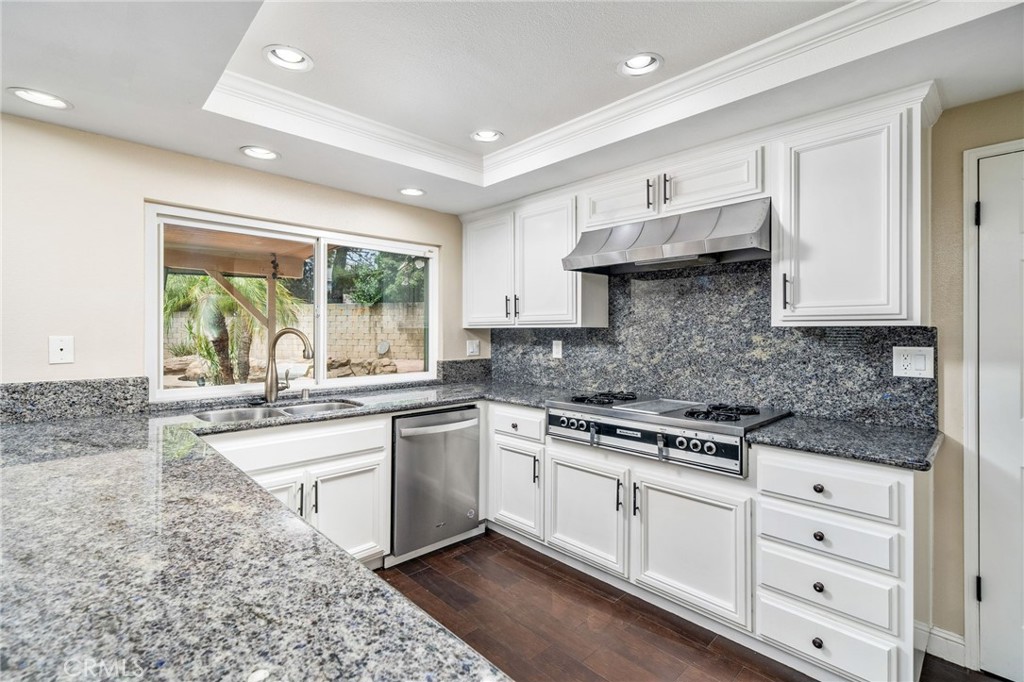 1753 Orangewood Avenue