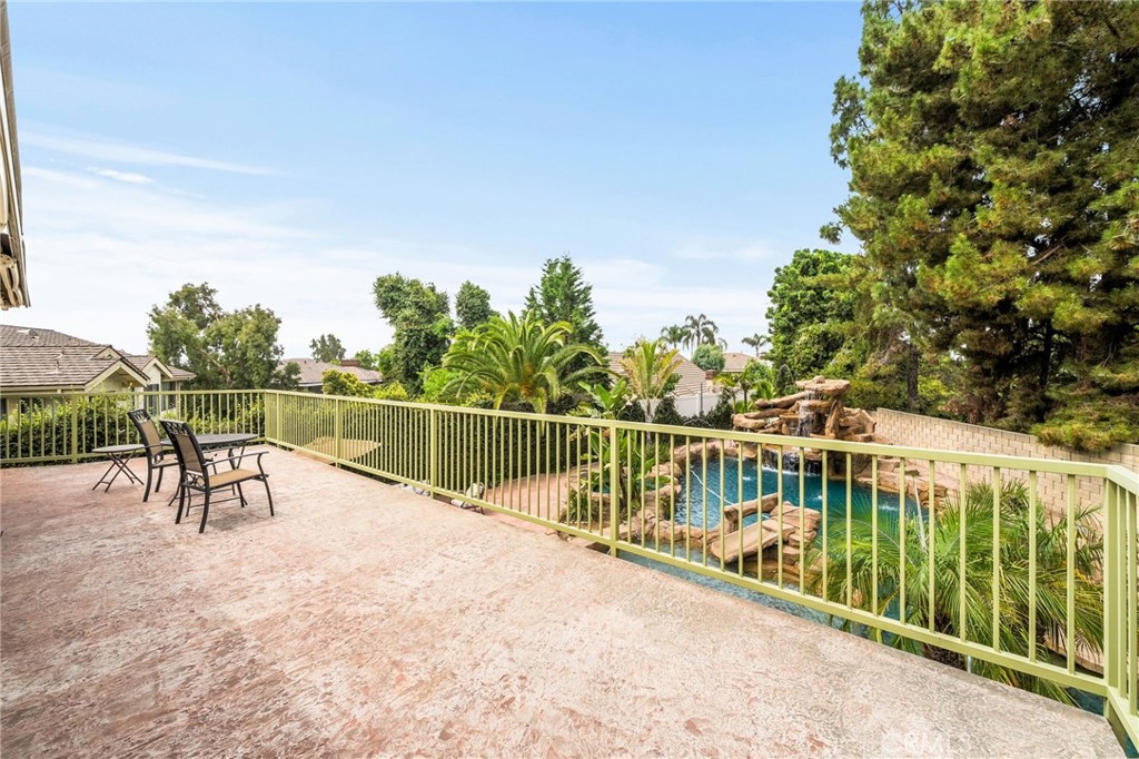 1753 Orangewood Avenue