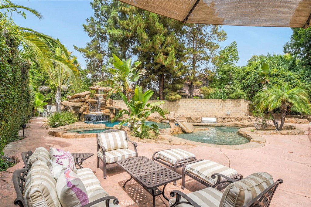 1753 Orangewood Avenue