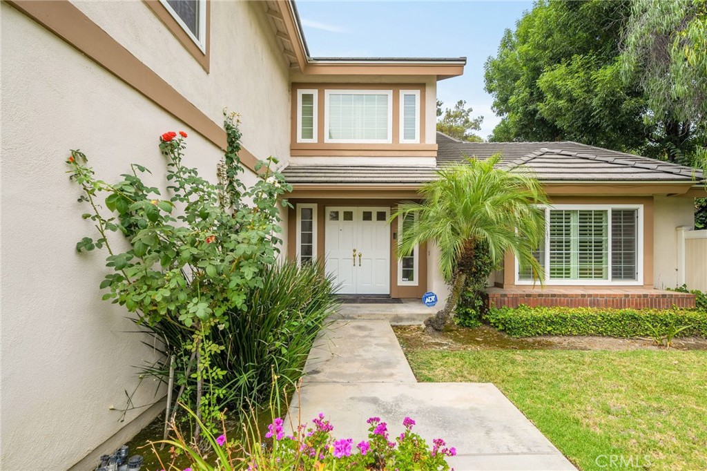 1753 Orangewood Avenue