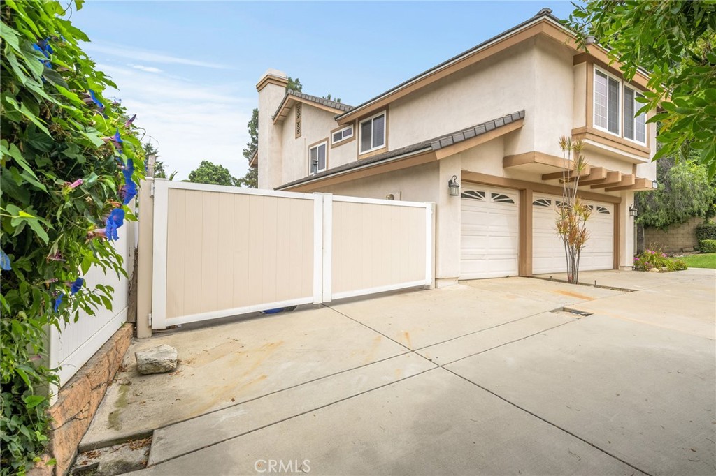 1753 Orangewood Avenue