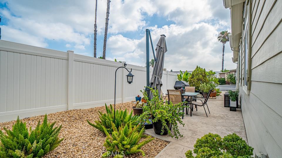 2139 E 4th Street 116