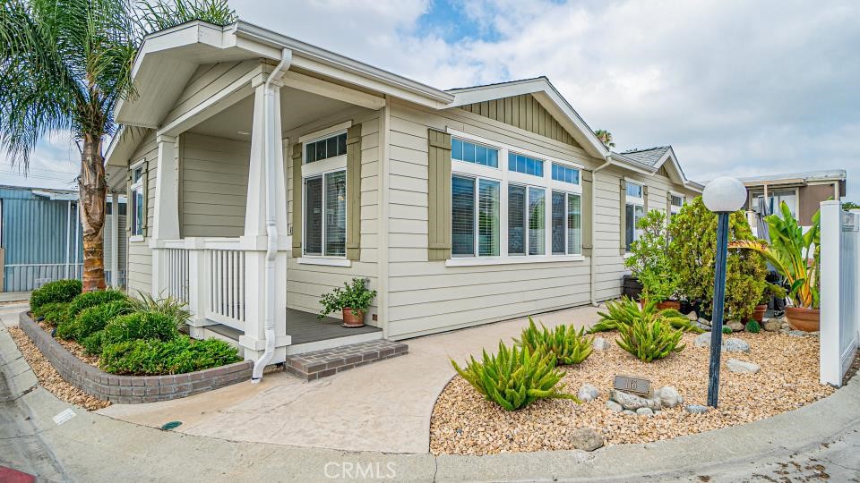 2139 E 4th Street 116