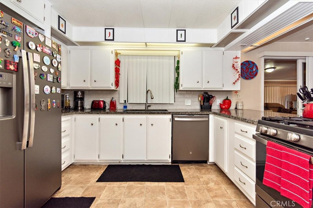 5800 Hamner Avenue 657