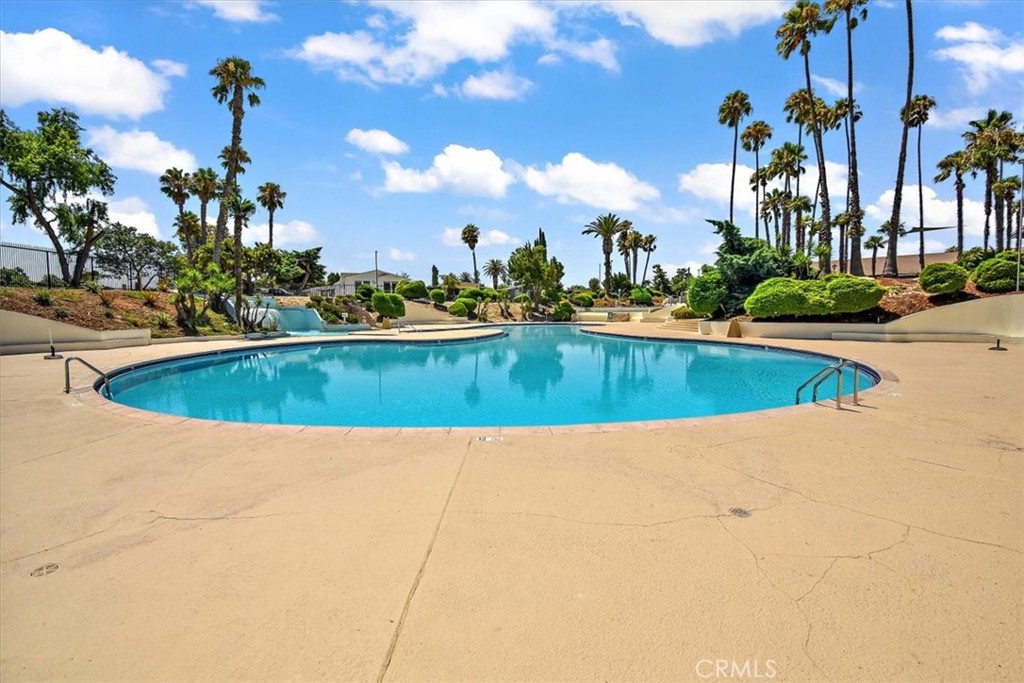 5800 Hamner Avenue 657