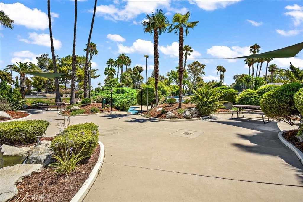 5800 Hamner Avenue 657