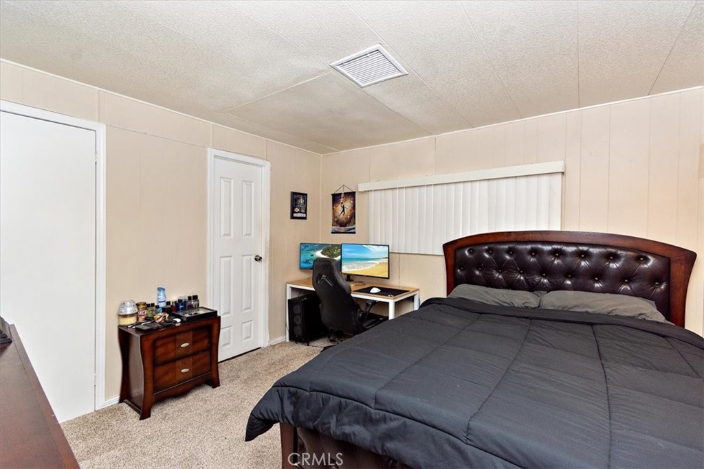 5800 Hamner Avenue 657