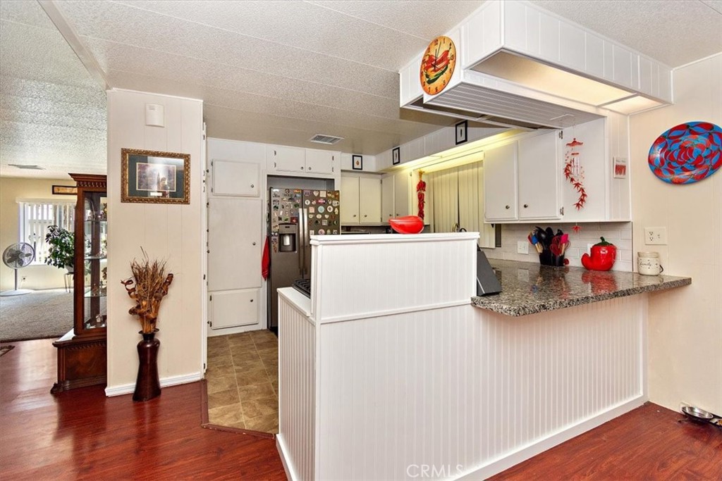 5800 Hamner Avenue 657