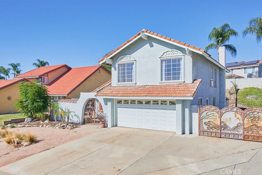 1355 Coronado Street