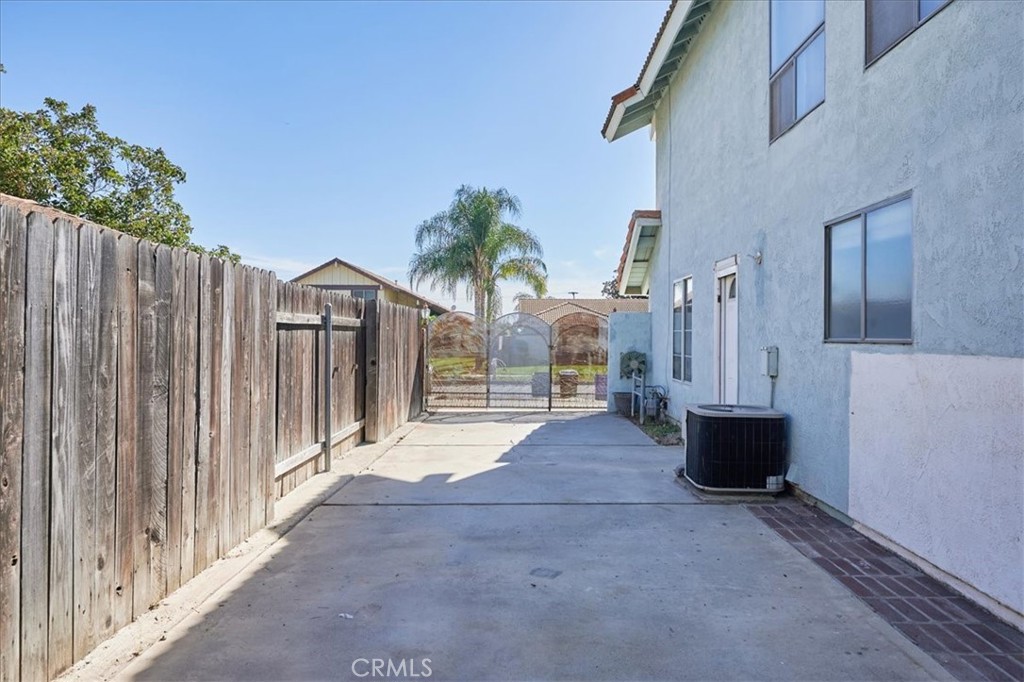 1355 Coronado Street