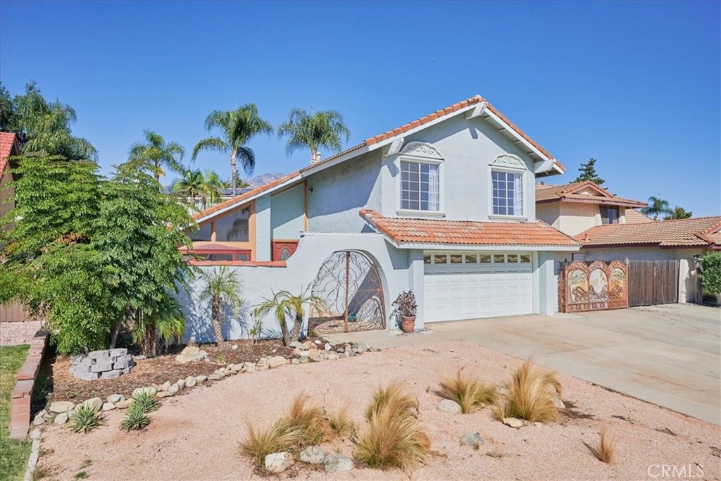 1355 Coronado Street