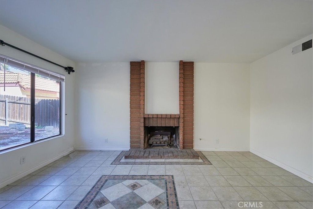 1355 Coronado Street